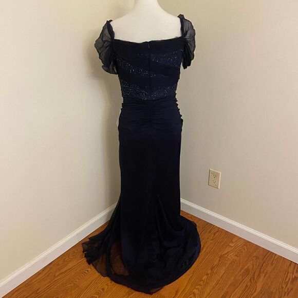 NEW Tadashi Shoji Navy Silk Beaded Maxi Formal Dress Size 8 - Picture 3 of 9